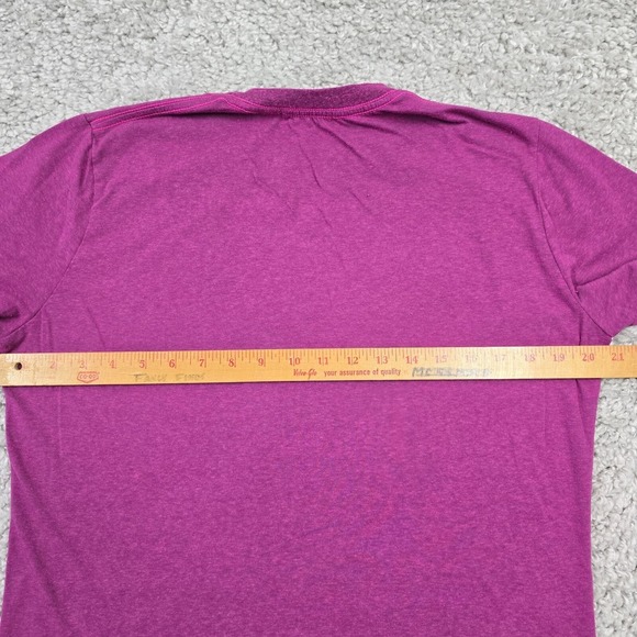 Gustin Shirt Mens Medium Purple‎ Short Sleeve Stretch Crew Pullover USA Made - Picture 4 of 6